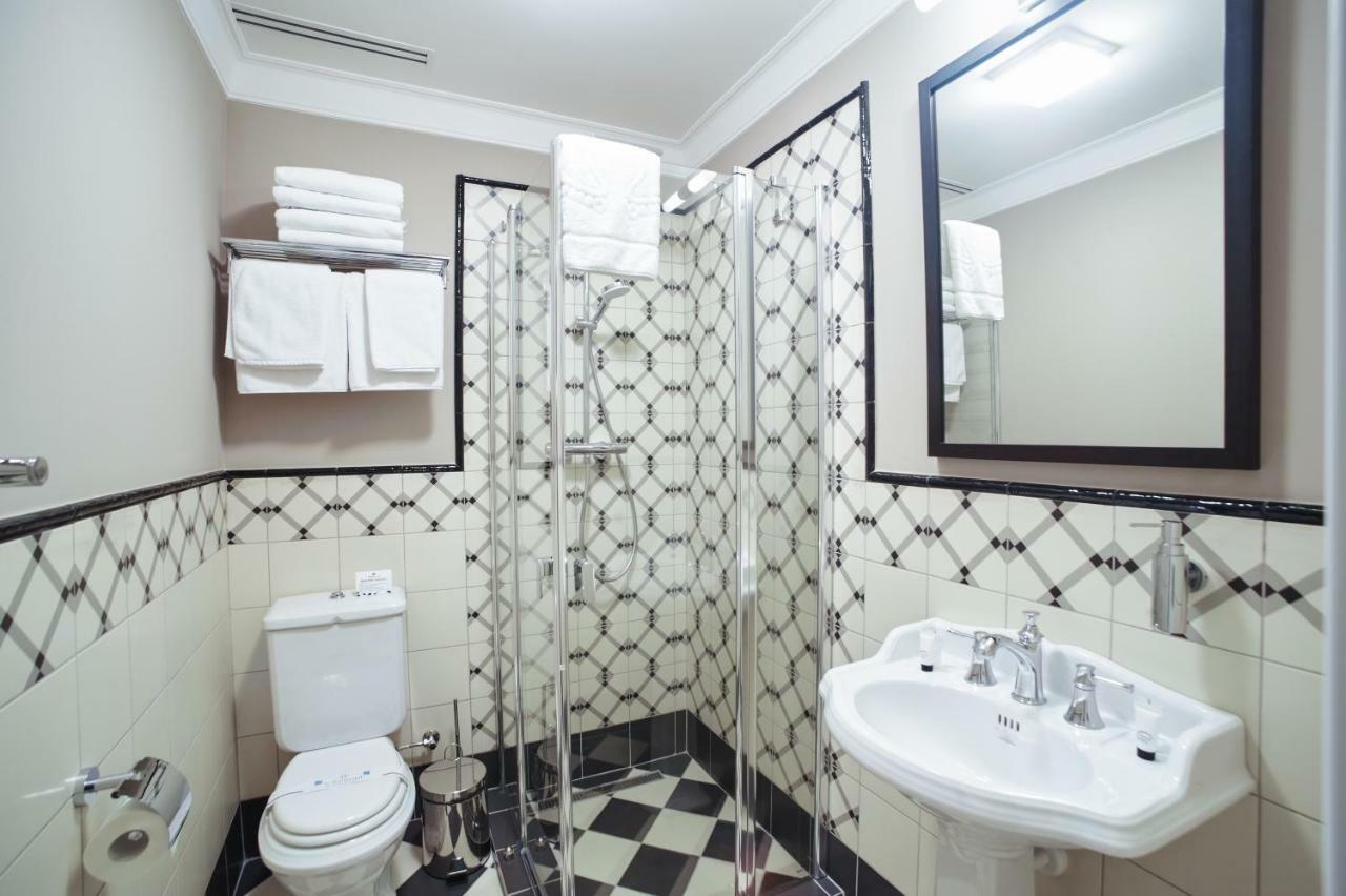 Sherlock Holmes Boutique Hotel Lviv